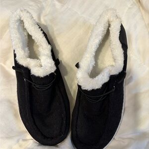 Cozy Black Faux Fur Lined Loafers